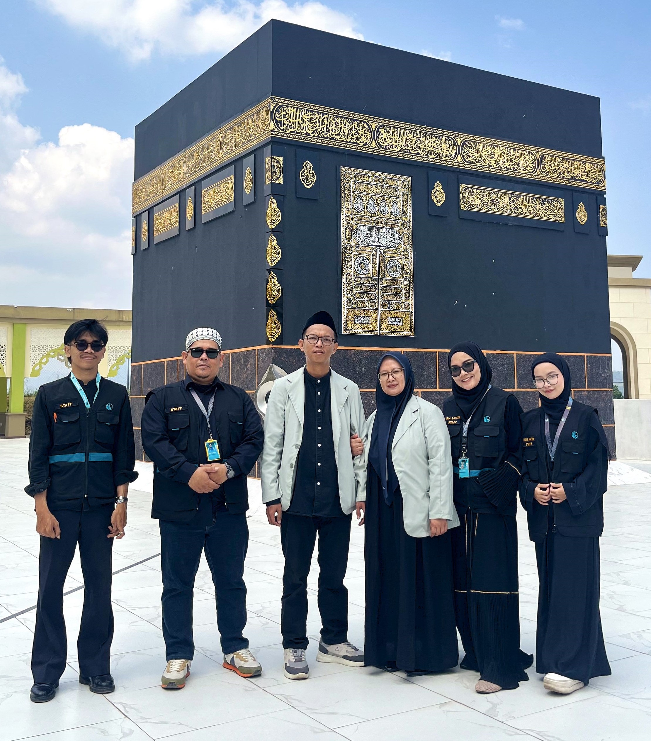 Tim Kersana Travel